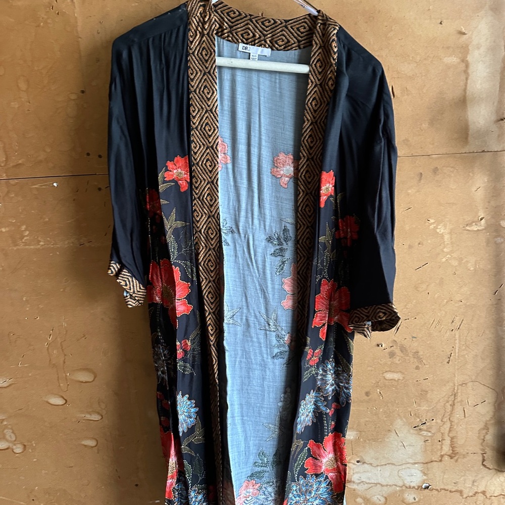 Floral Kimono Robe - Black and Red